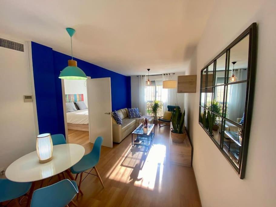 Cozy Apartamentum Centro Малага Екстериор снимка
